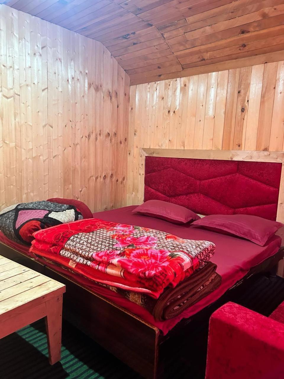Lord Shiva Dimension Otel Tosh Dış mekan fotoğraf