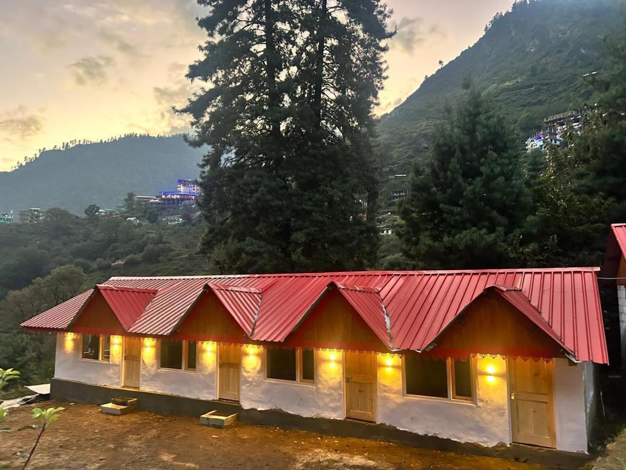Lord Shiva Dimension Otel Tosh Dış mekan fotoğraf