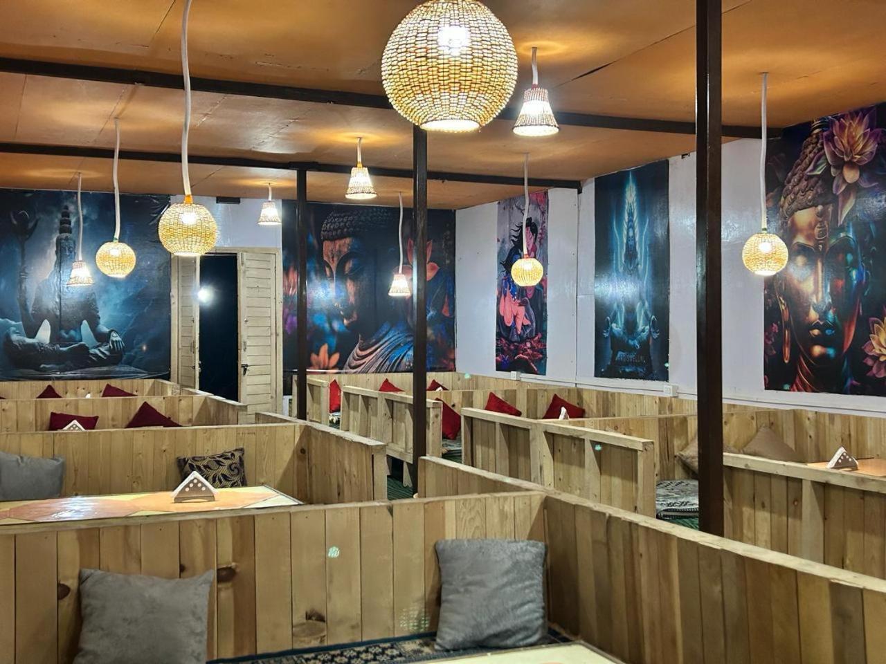 Lord Shiva Dimension Otel Tosh Dış mekan fotoğraf