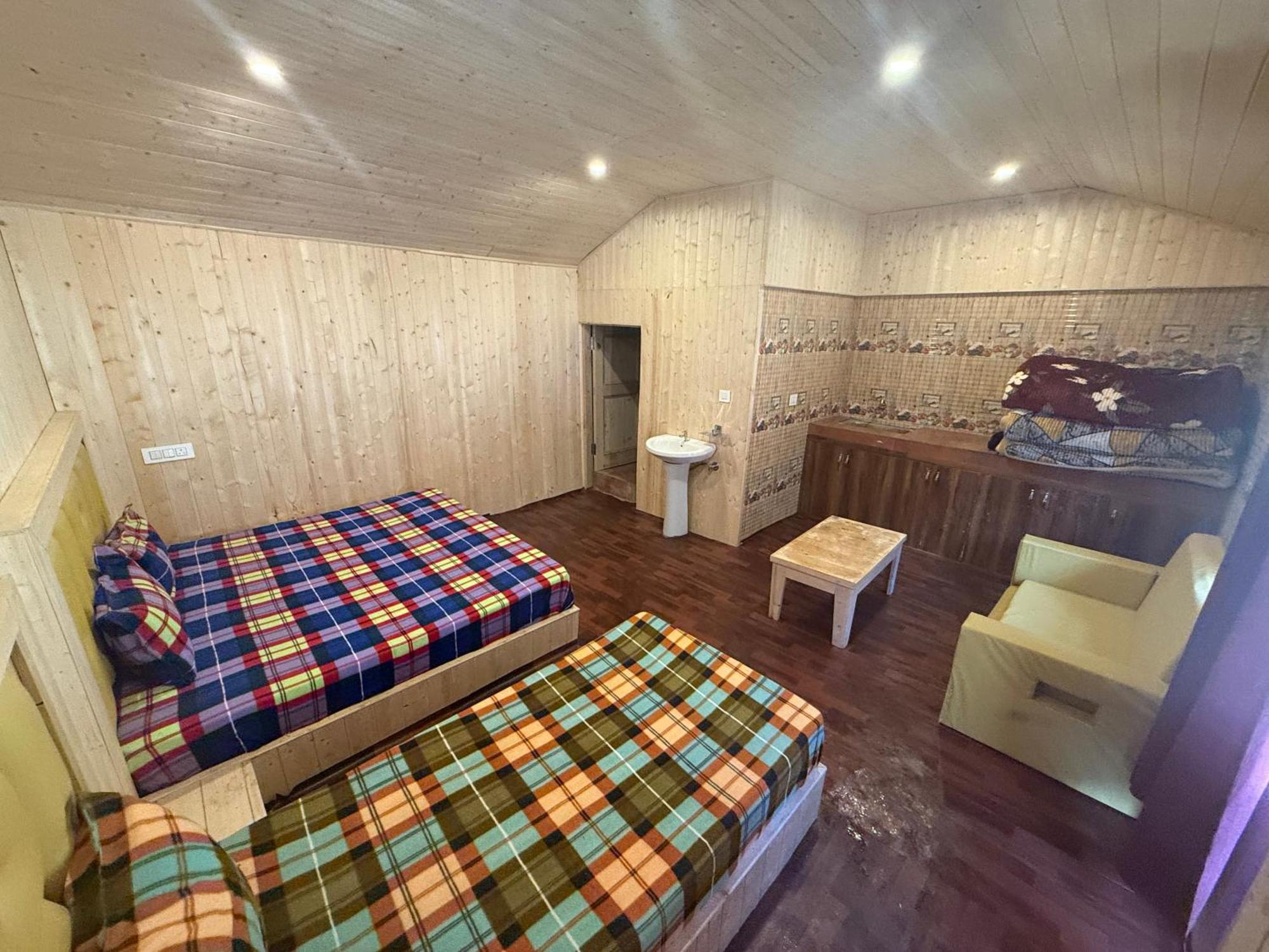 Lord Shiva Dimension Otel Tosh Dış mekan fotoğraf